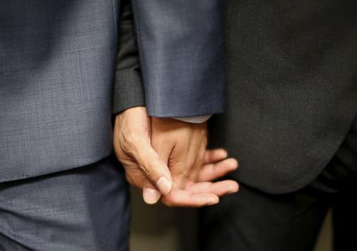 如何取消blued账号绑定的手机号？